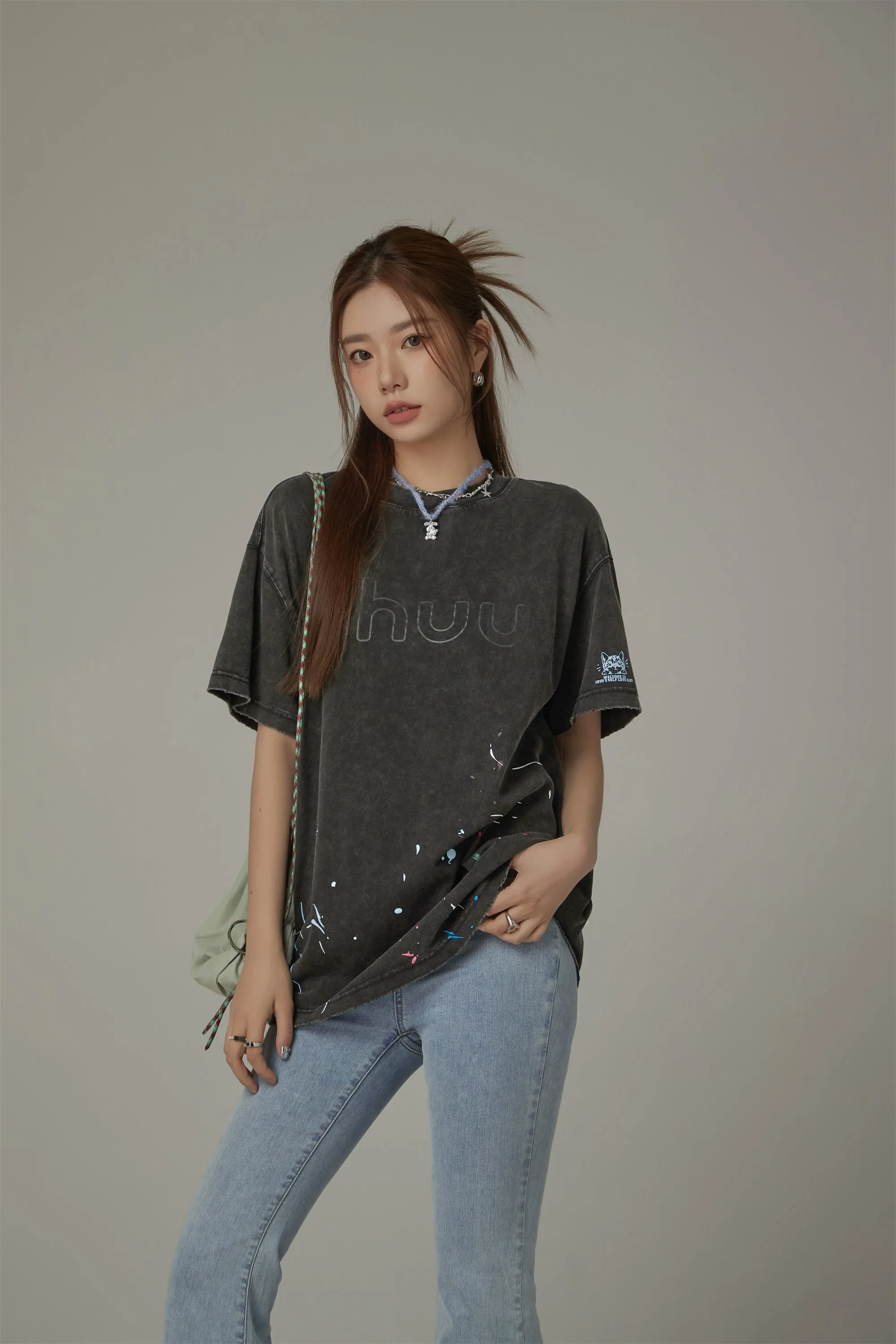 Chuu Logo Cotton Loose Fit T-Shirt