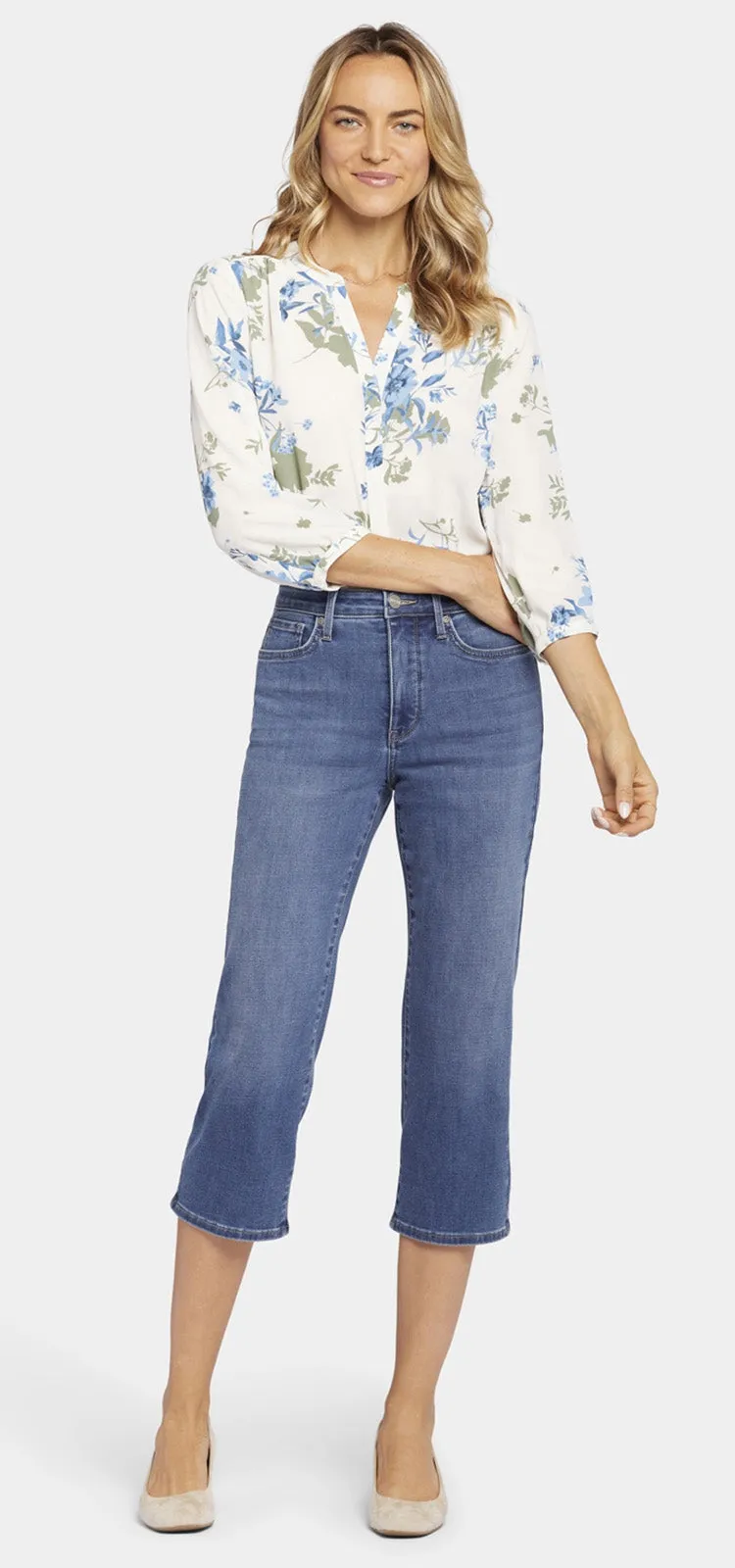 Joni Relaxed Capri Jeans Mediumblauw Premium Denim | Awakening