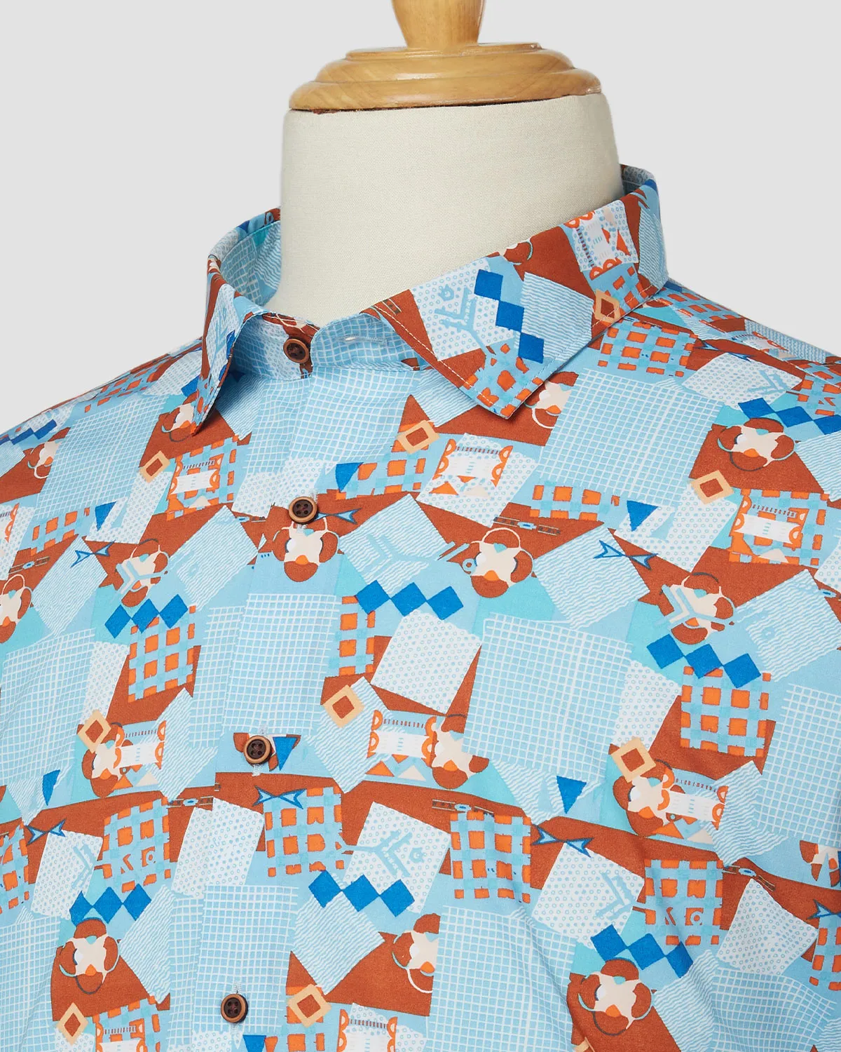 Luthai Pattern Town Shirt