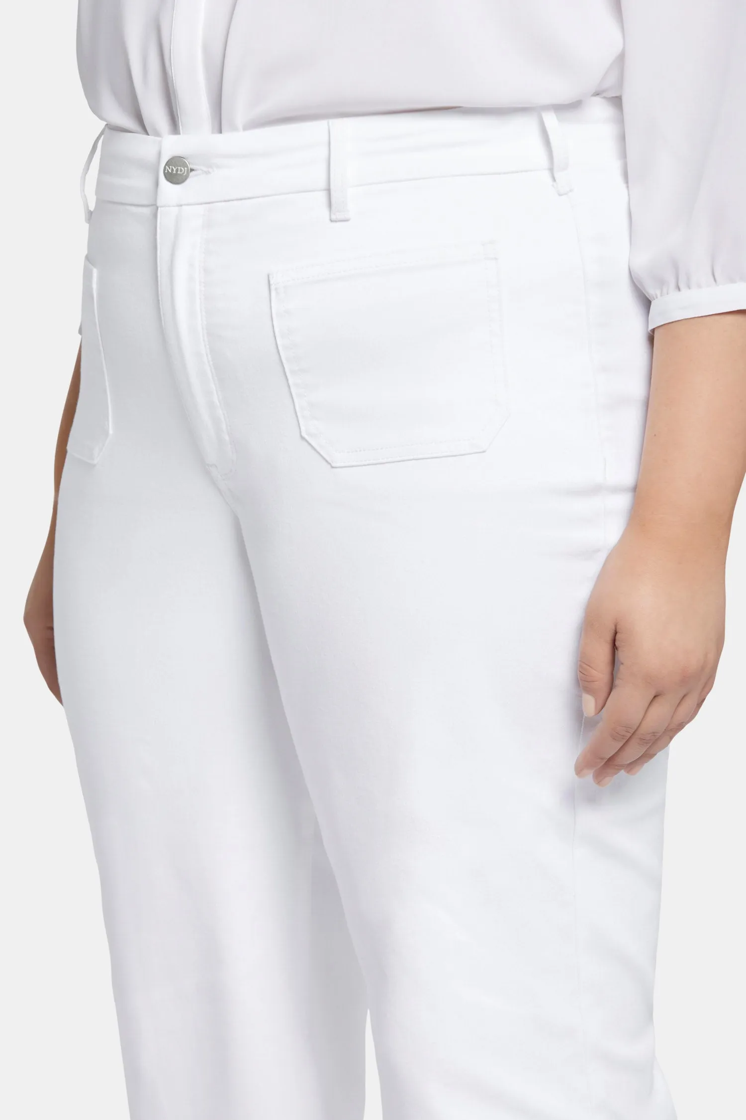 Patchie Wide Leg Capri Jeans In Plus Size - Optic White